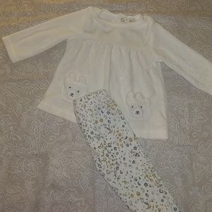 Carter's Creme colored velvet tunic and leggings